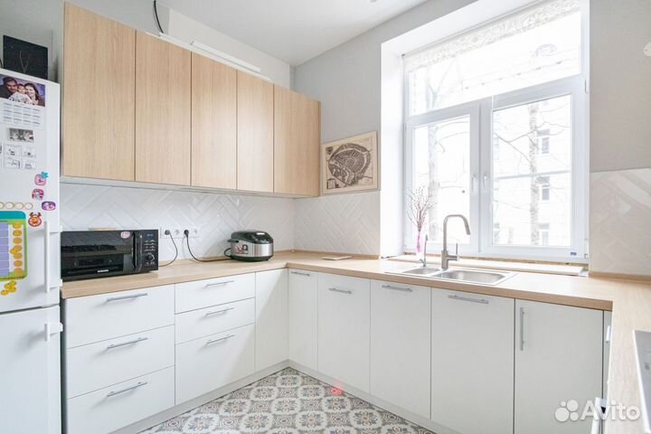 Кухня (цена за всю кухню) CN:037520