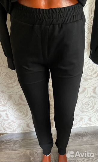 Костюм спортивный новый