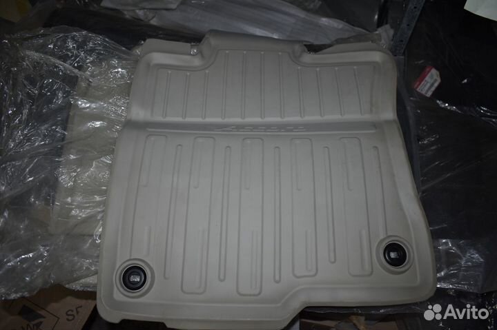 Коврики резиновые Honda Accord 8 передние