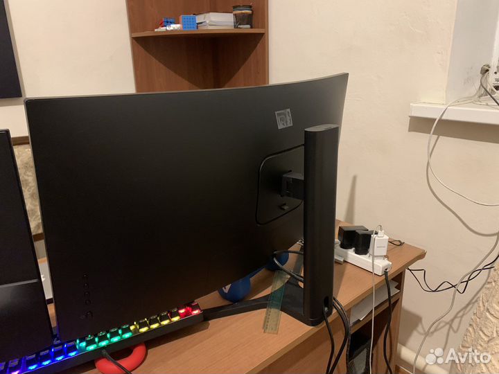 Монитор для компьютера