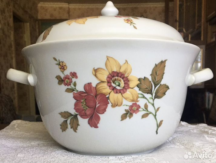 Сервиз столовый фарфор