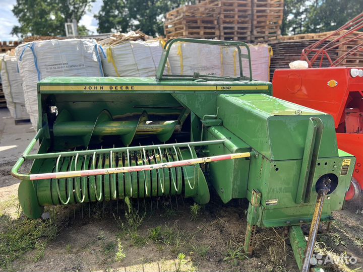 Пресс-подборщик John Deere 332 A, 2006