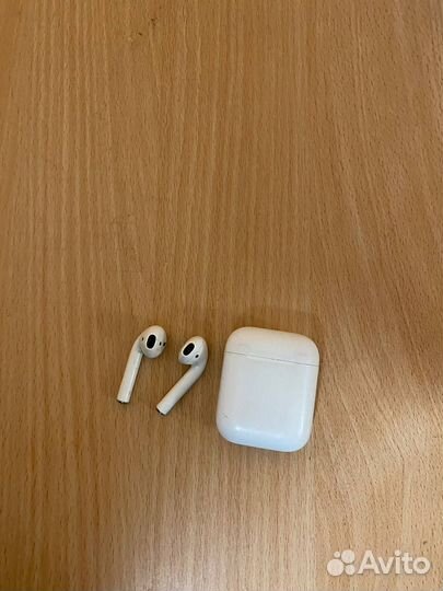 Airpods 2