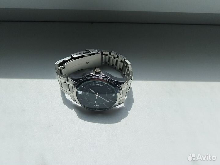 Часы fourton quartz