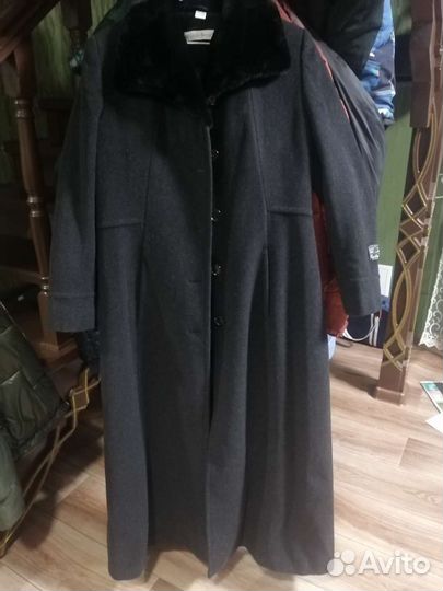 Пальто женское 46 48