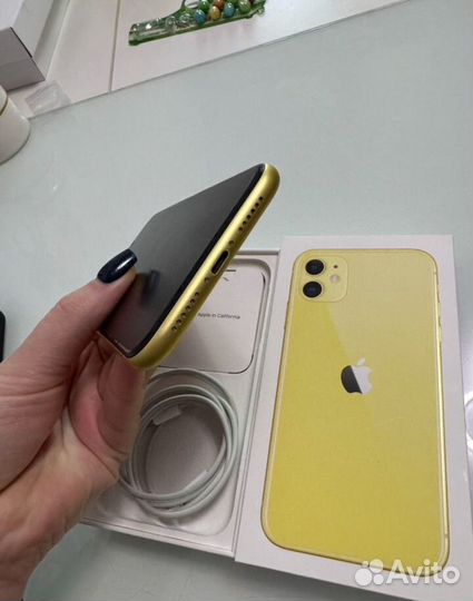 iPhone 11, 128 ГБ