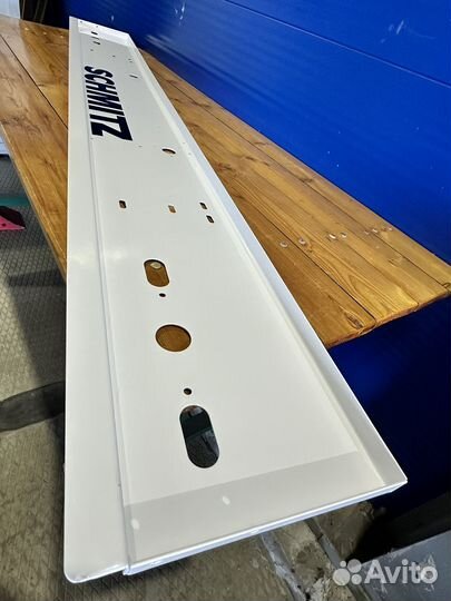 Бампер отбойник панель фонарей schmitz