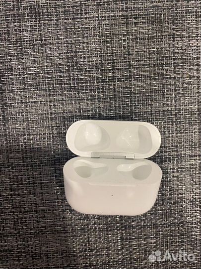 Кейс для Apple airpods Pro 3