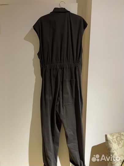 Комбинезон без рукавов