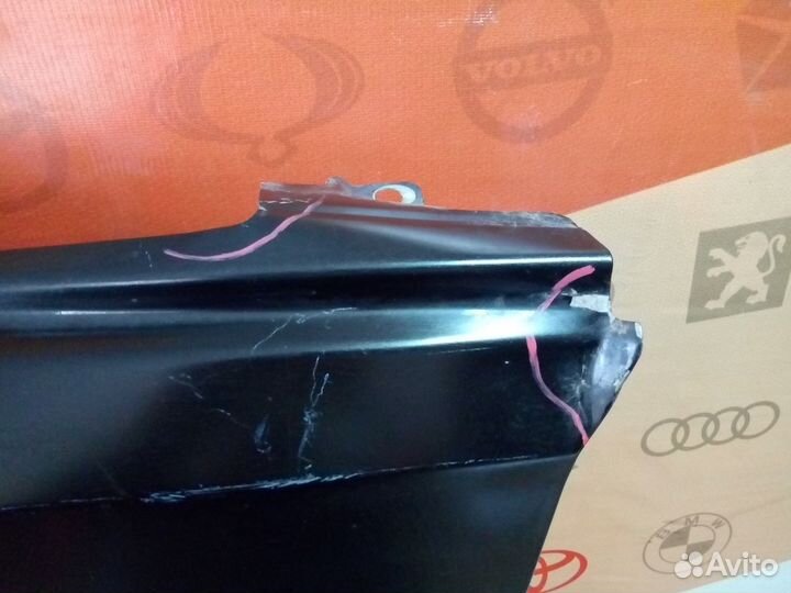 Jeep Commander XK (05-10) - крыло левое Б/У