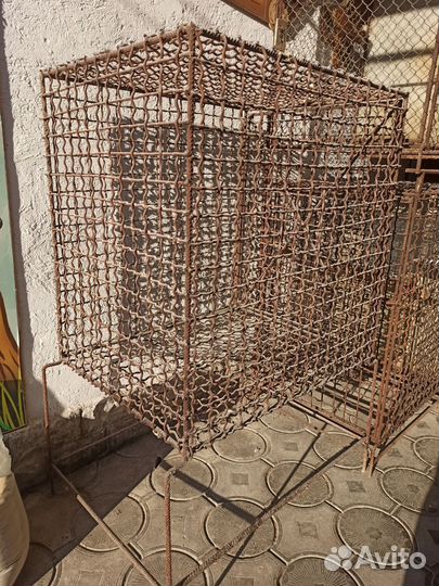 Клетки для птиц, голубей