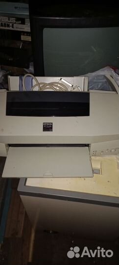 Цветной струйный принтер epson srylus photo 750