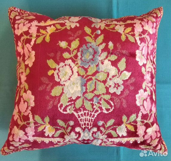 Подушка диванная винтажная