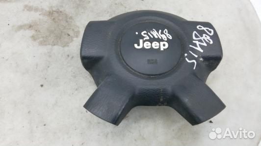 Подушка безопасности водителя jeep cherokee KJ (89