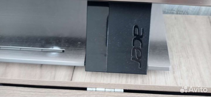 Монитор для компьютера 27