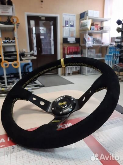 Руль OMP замша. Новый