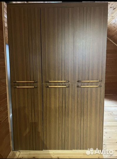 Шкаф для одежды бу