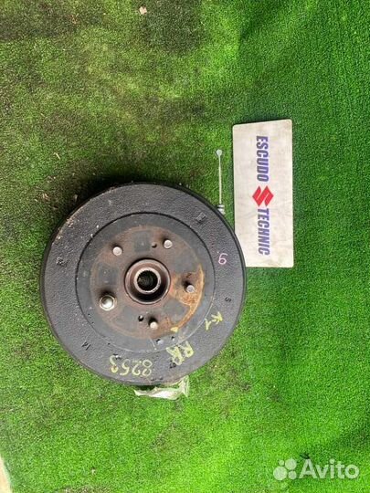 Ступица задняя правая Suzuki Grand Vitara/Escudo