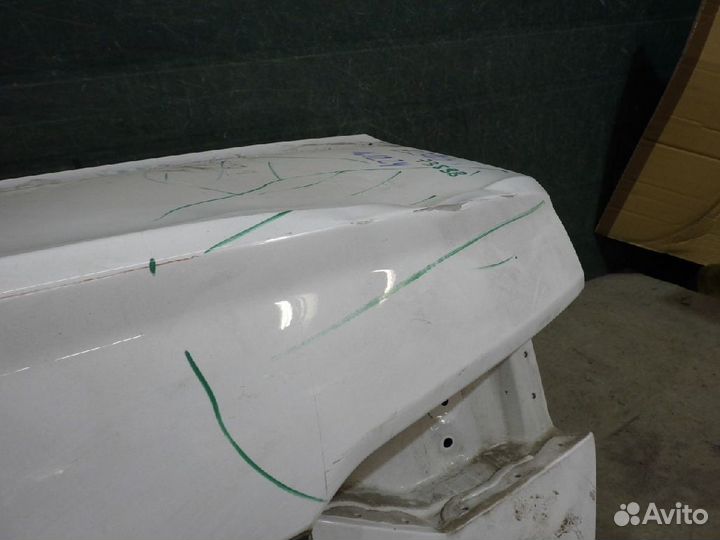 1173888 audi A6 крышка багажника 2019