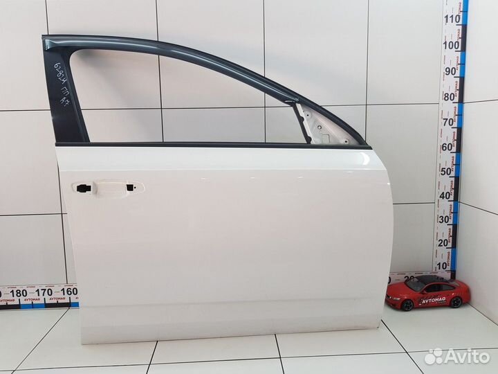 Дверь передняя правая (идеальная) (Skoda Octavia)