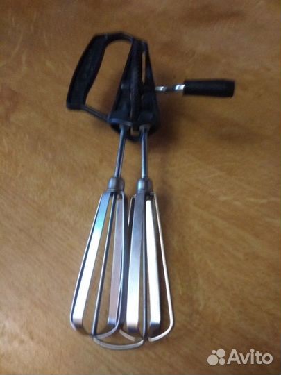 Миксер-ручной