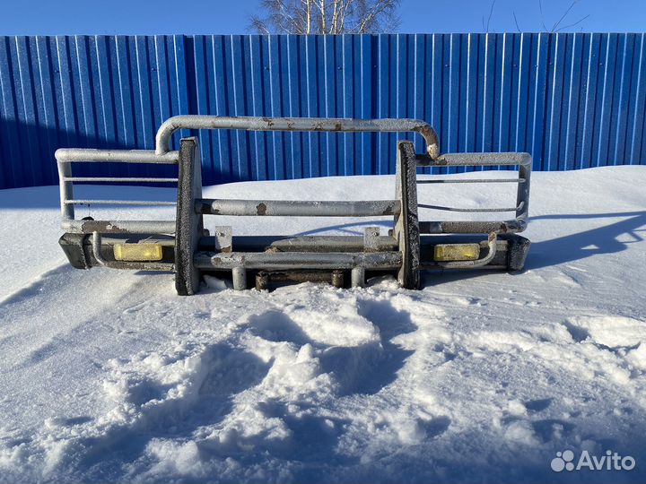 Кенгурятник на ниву