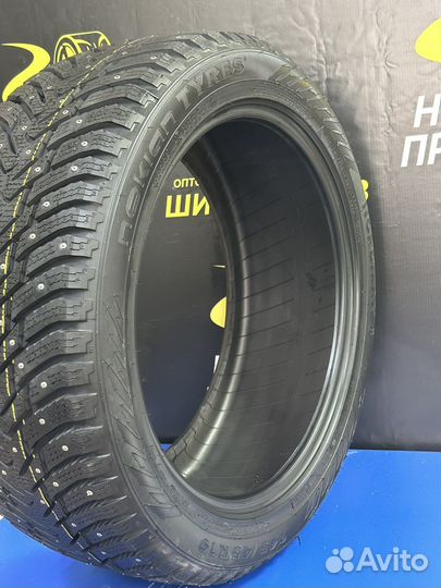 Nokian Tyres Hakkapeliitta 8 215/55 R17 98T