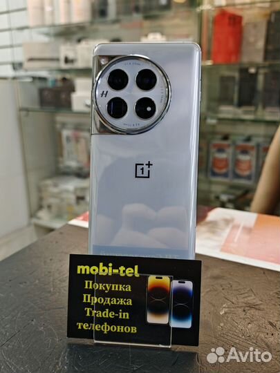 OnePlus 12, 16/512 ГБ