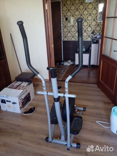 Эллиптический тренажер