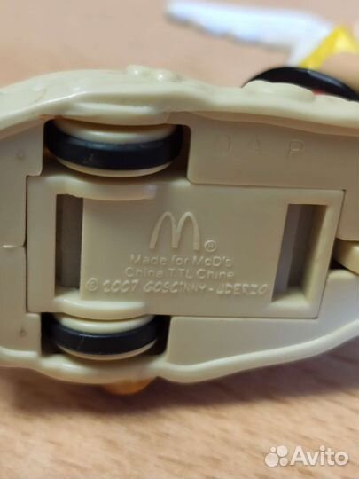 Игрушка Астерикс из McDonald’s