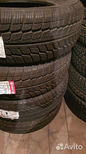 Wanli S-1083 235/65 R17