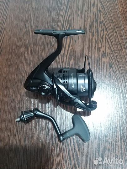 Shimano Excense C3000M
