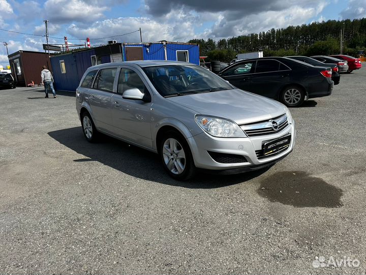 Opel Astra 1.6 МТ, 2012, 216 951 км