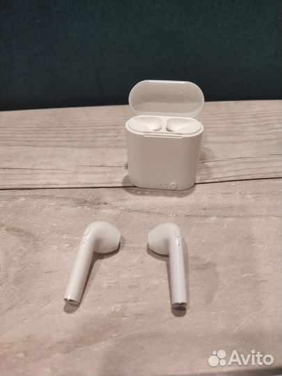 Беспроводные наушники новые i7 mini