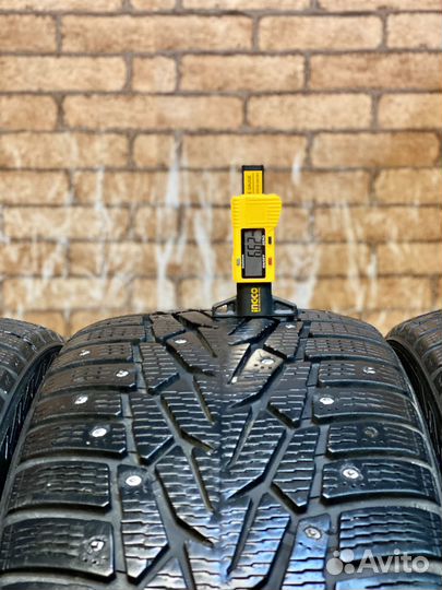 Nokian Tyres Hakkapeliitta 7 245/45 R18