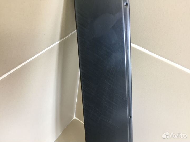 Накладка рамки задней правой двери VW Passat B6