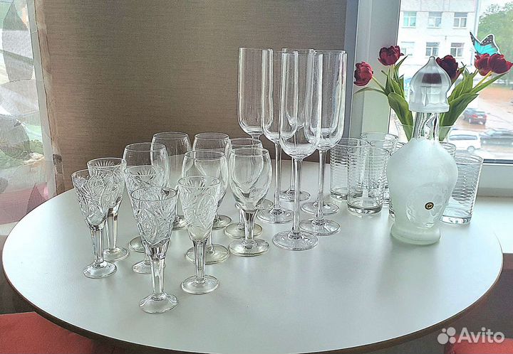 Бокалы, фужеры, стаканы, стопки, штоф