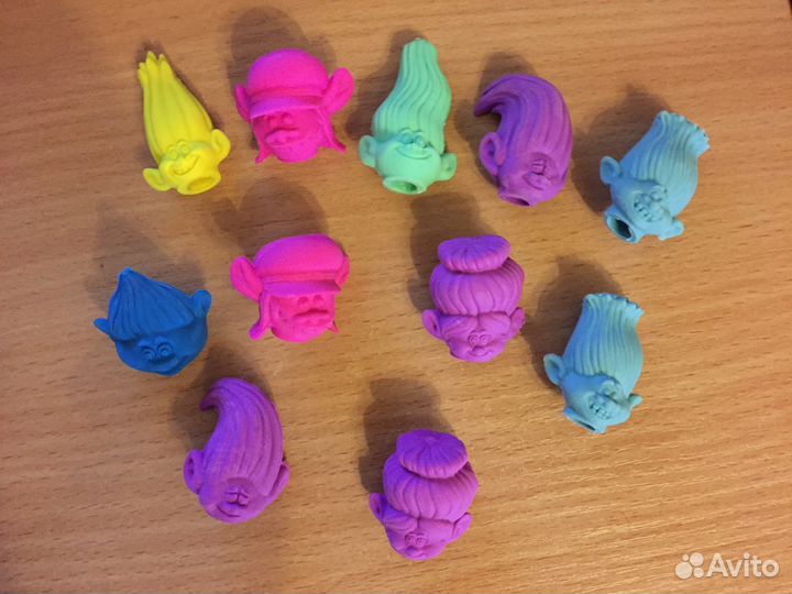 Игрушки из киндер-сюрприза\тролли -ластики