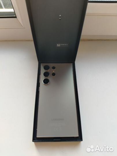 Samsung Galaxy S24 Ultra, 12/256 ГБ