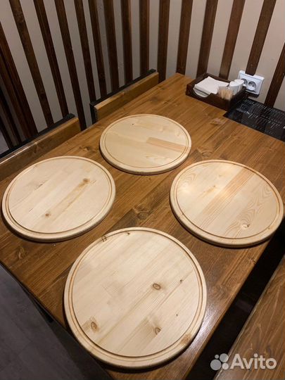 Доска для подачи пиццы