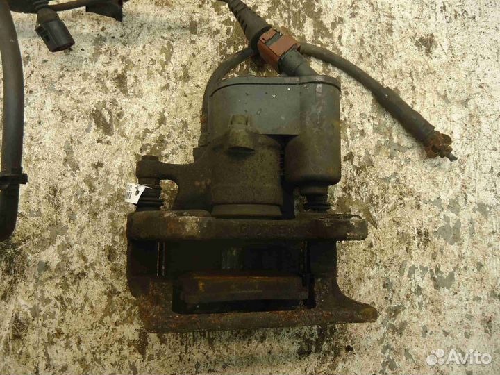 Суппорт задний левый Audi A6 C6