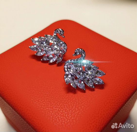 Серьги лебеди с хрустальными кристаллами