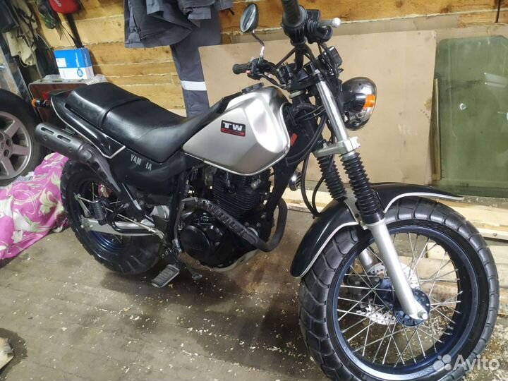 Yamaha TW225