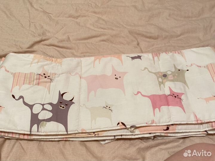 Чехол для бортиков кроватки stokke