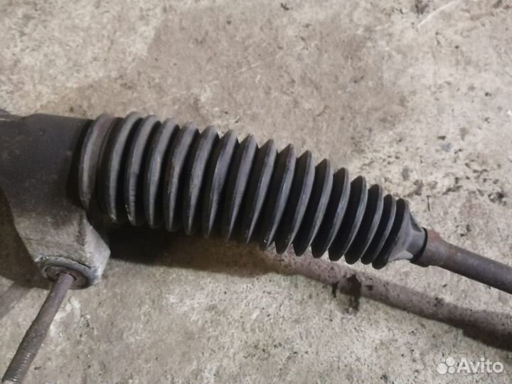 Рулевая рейка Тойота Королла Е120 правый руль