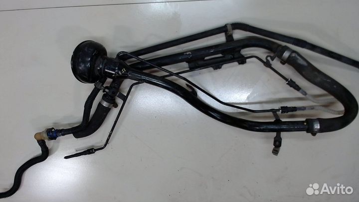 Горловина заливная топливная Nissan Pathfinder, 20