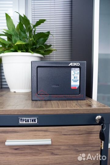 Легкий сейф для документов