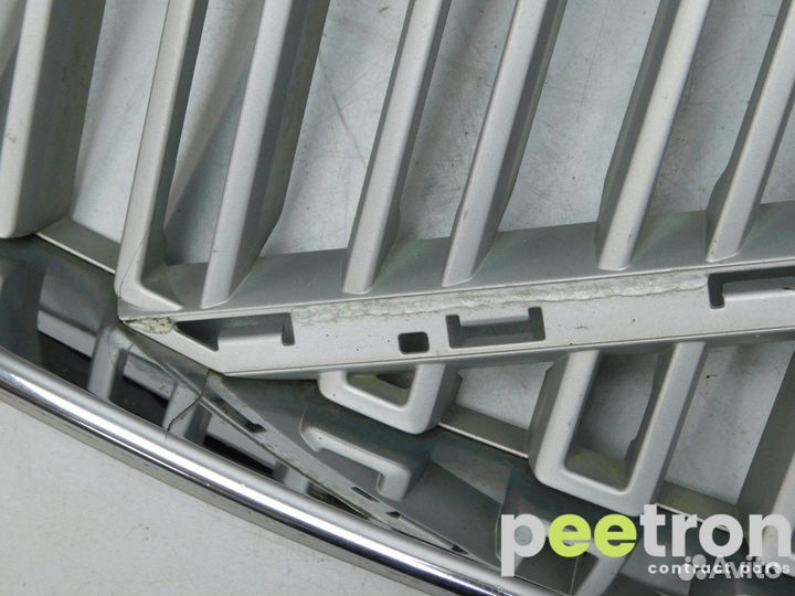 Б/У Решетка радиатора б/у 31425934 volvo