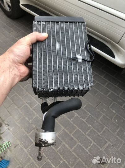 Радиатор кондиционера lexus lx470