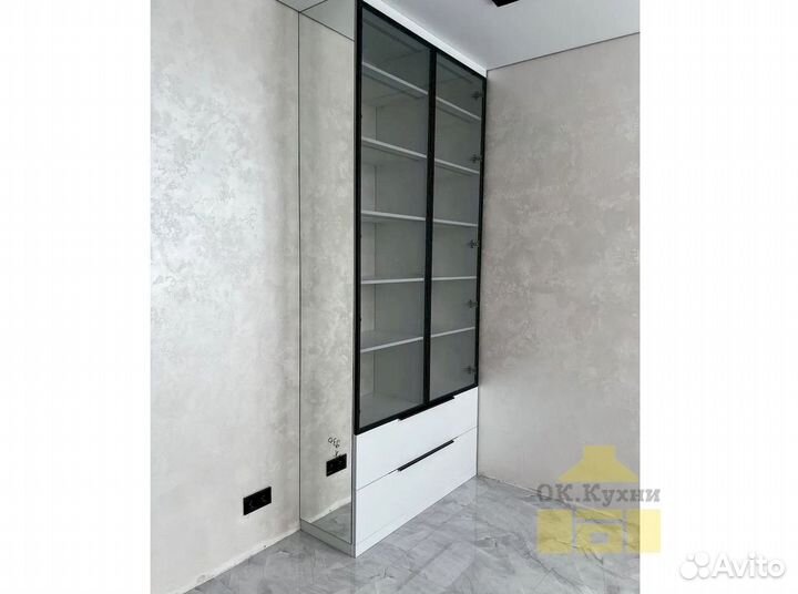 Шкаф в прихожую